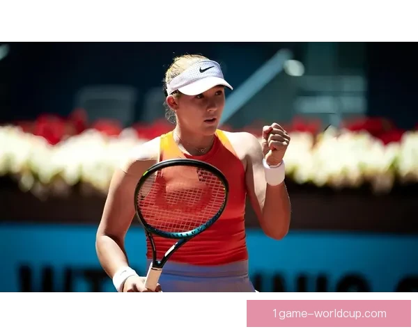 高芙怒摔球拍质疑澳网直播隐私