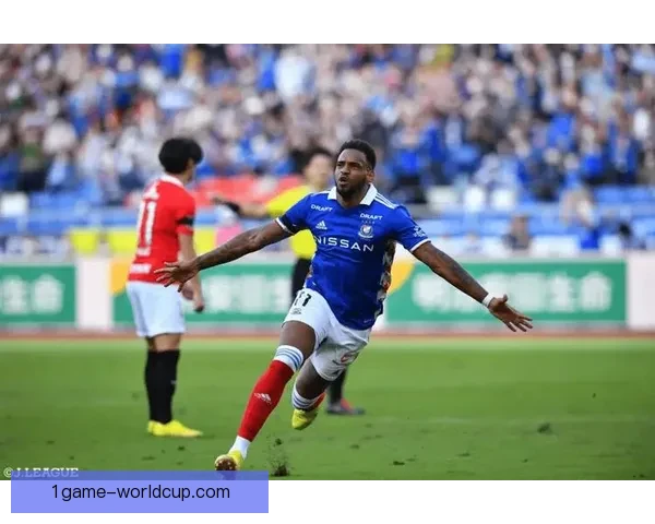 埃里克双响相马破门町田胜水手